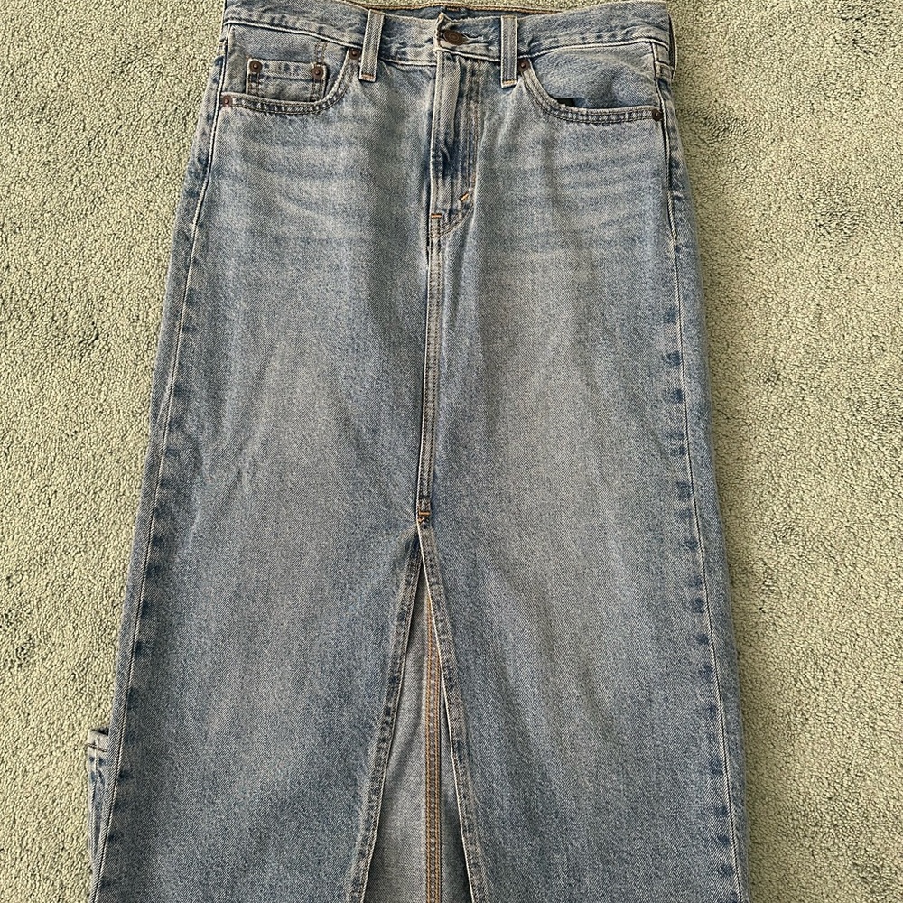 LEVIS DENIM SKIRT